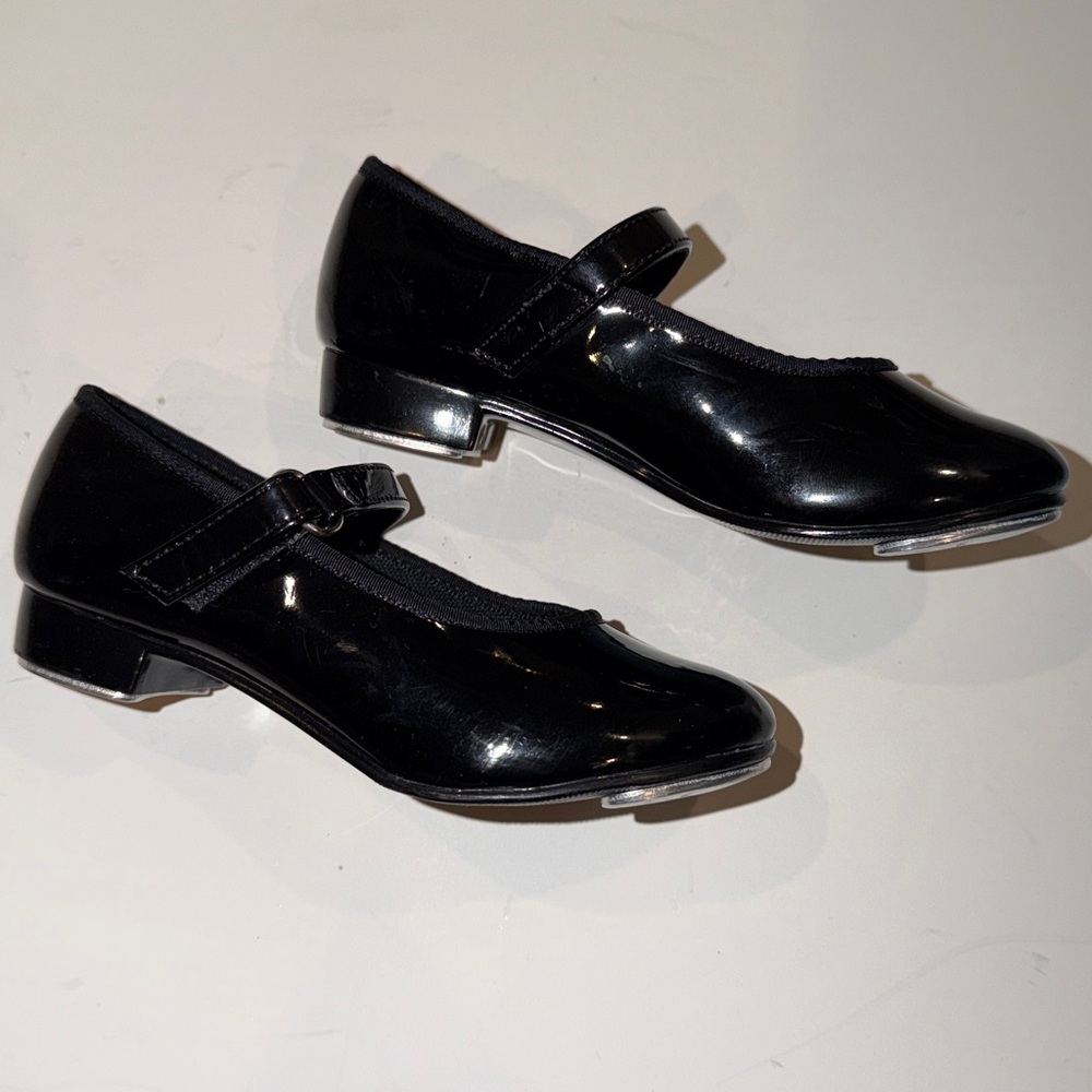 American Ballet Theatre girls Black Glossy tap shoes - size 8